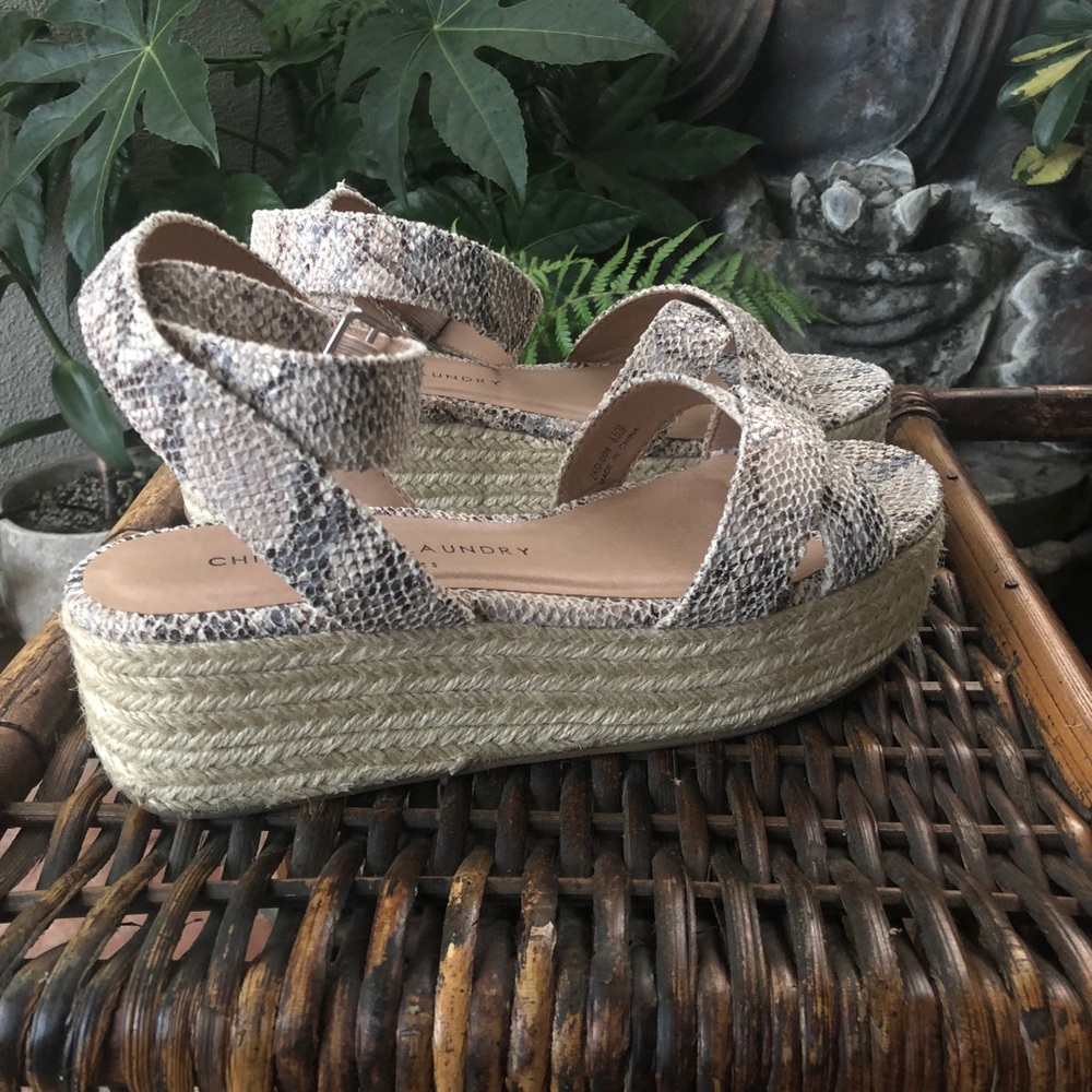 Chinese Laundry Zara Wedge Sandal snakeskin